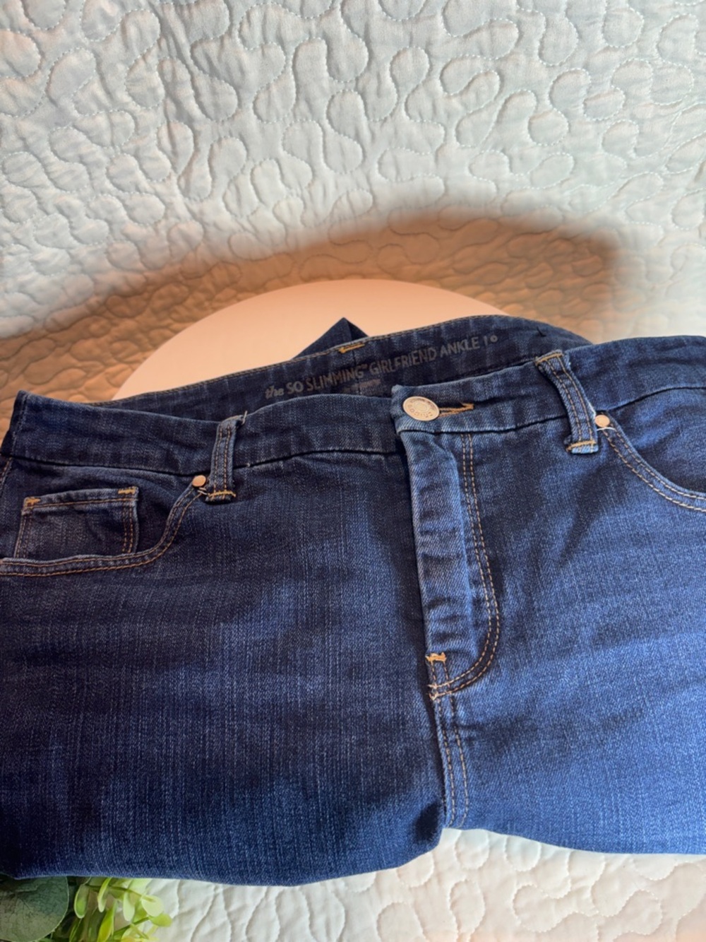 Chico’s Dark Blue Women’s Jeans - Classic Denim - Picture 2 of 5